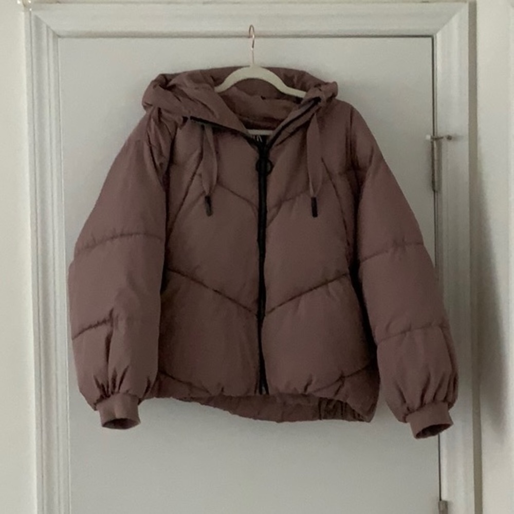 Hooded purple Zara puffer